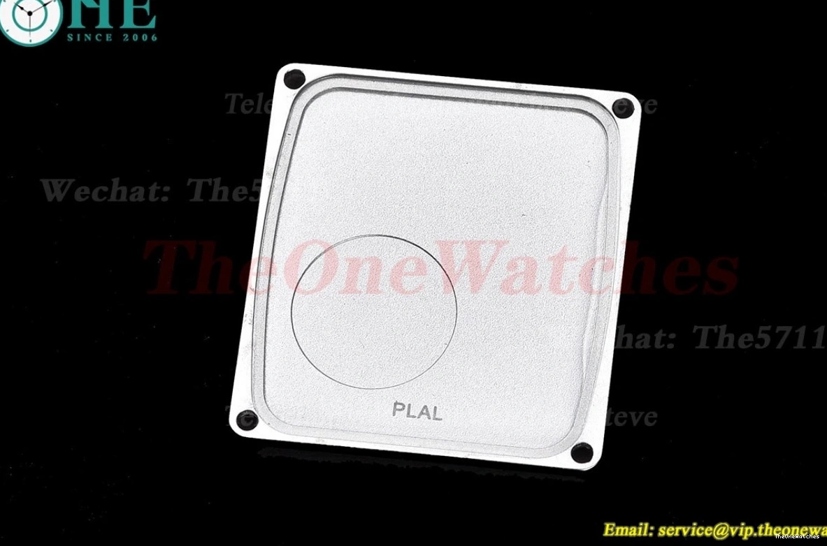 On Small Diamond Tank Bezel Quartz Must Strap Satin Black K11F 0419